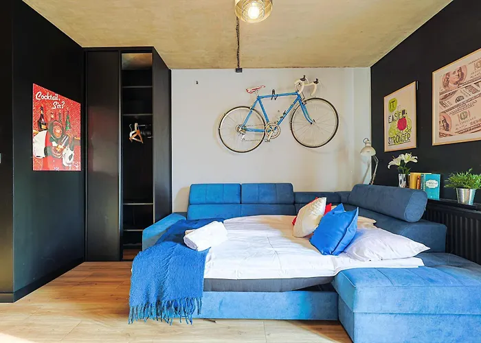 Retro Active, W Centrum, Przy Kampusie Łódź